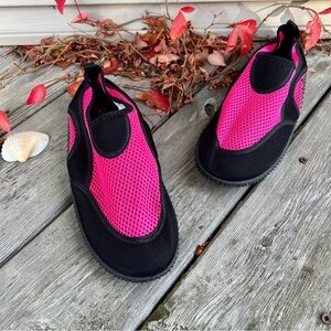JUST BE BEACH WATER SHOES